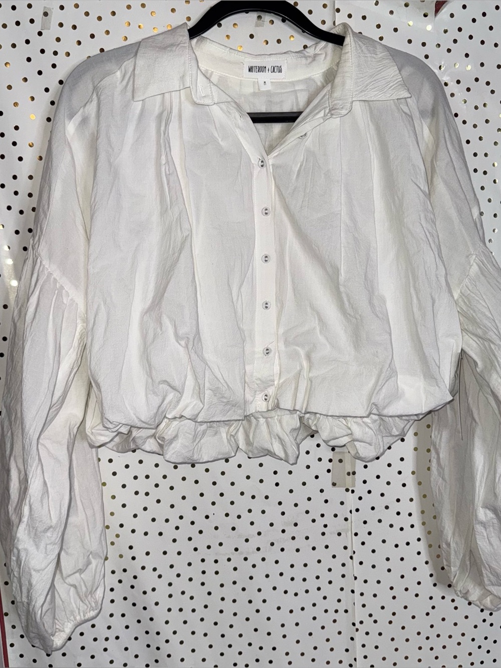 Whiteroom + Cactus White Cropped Button-Down Blouse with Balloon Sleeves - Picture 2 of 7
